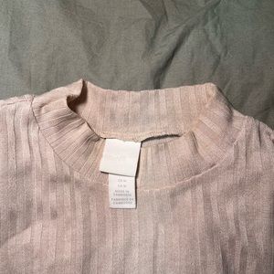 H&M - Ribbed Short Sleeve Mock-Neck Shirt